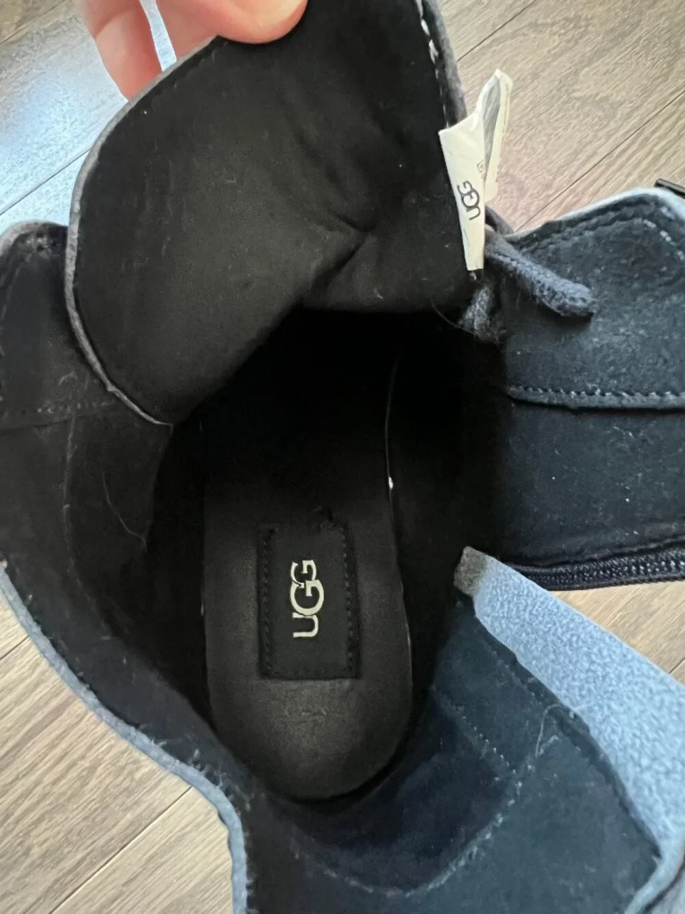 UGG authentic kids